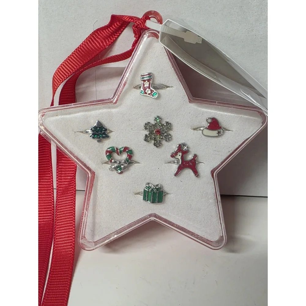 7 Girls' Rings - CLAIRE'S LET IT GLOW Stocking Christmas Tree Reindeer, Heart